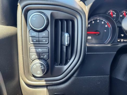 Used 2020 Chevrolet Silverado 1500 Custom Trail Boss w/ Custom Convenience Package AWD/4WD image 29