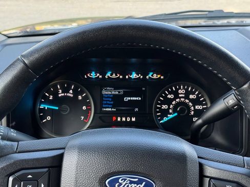 Used 2020 Ford F150 XLT w/ Equipment Group 302A Luxury AWD/4WD image 29