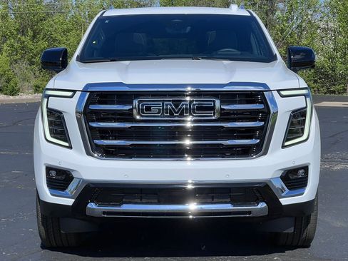 New 2026 GMC Yukon Elevation w/ Elevation Premium Package AWD/4WD image 42