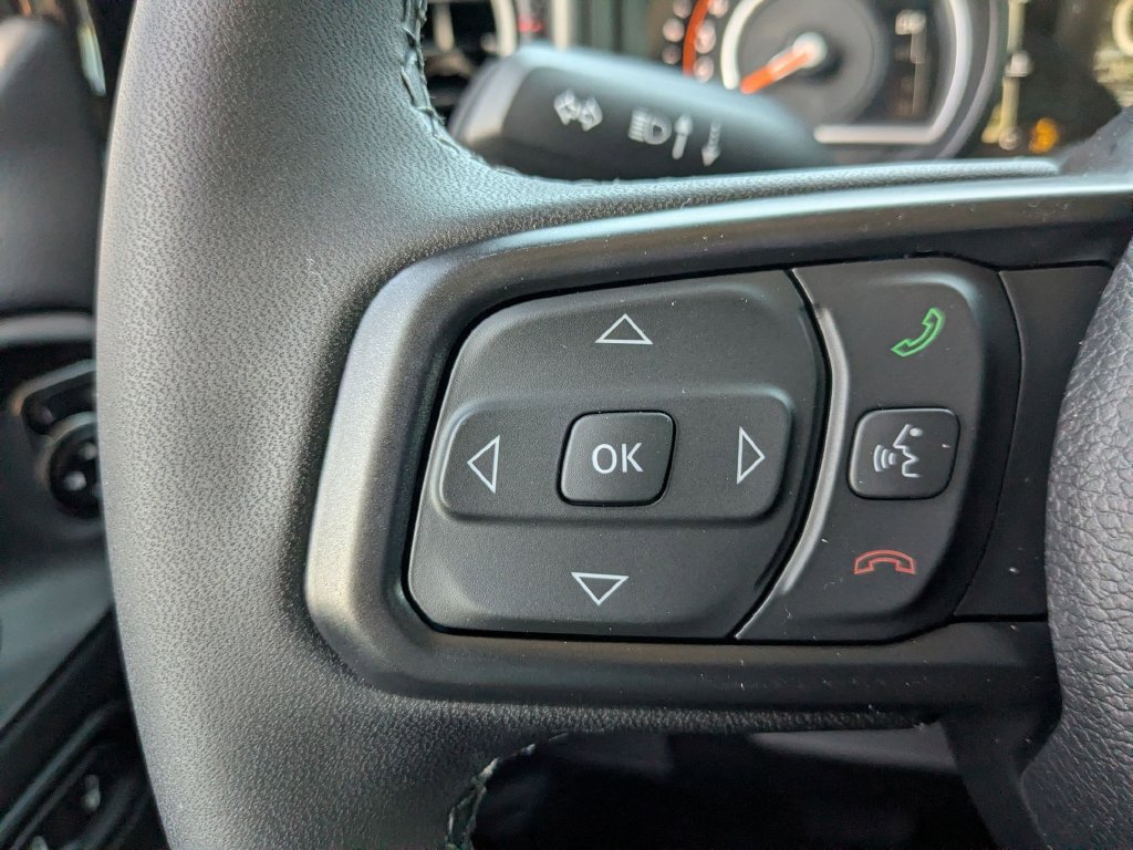 New 2026 Jeep Gladiator Rubicon w/ Safety Group AWD/4WD image 16