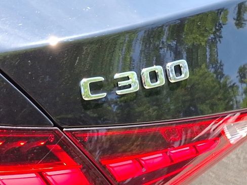 Used 2024 Mercedes-Benz C 300 4MATIC Sedan image 32
