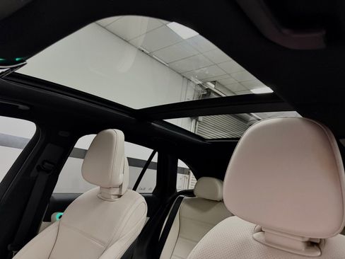 Used 2026 Mercedes-Benz GLC 300 image 26