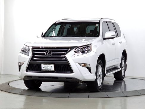 Used 2019 Lexus GX 460 Premium AWD/4WD image 3