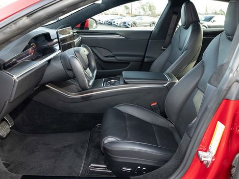 Used 2022 Tesla Model S Plaid image 23