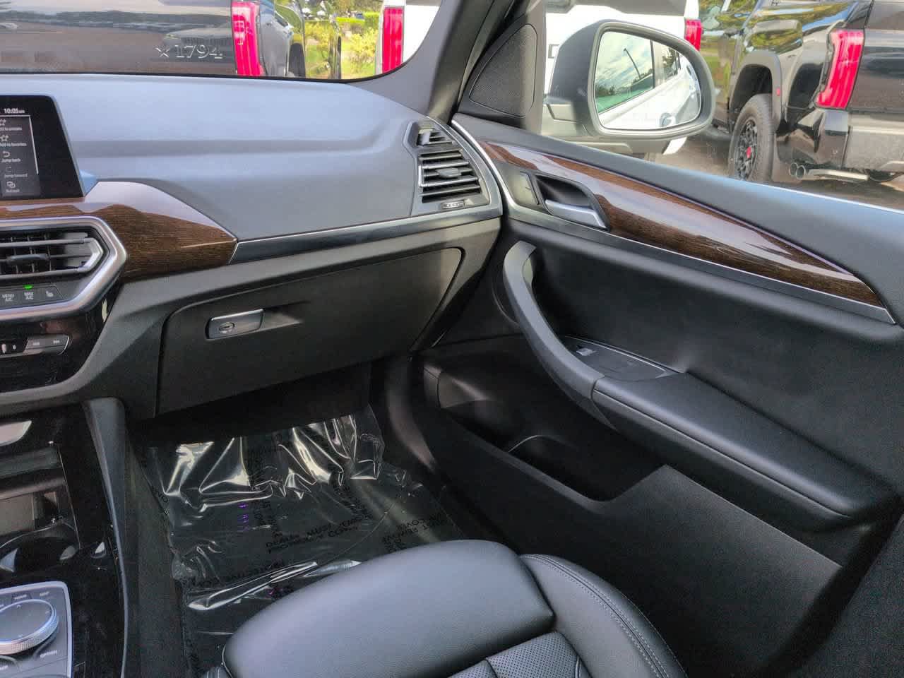 Used 2023 BMW X3 xDrive30i w/ Convenience Package AWD/4WD image 16