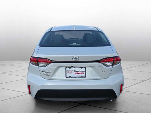 New 2026 Toyota Corolla LE FWD image 4