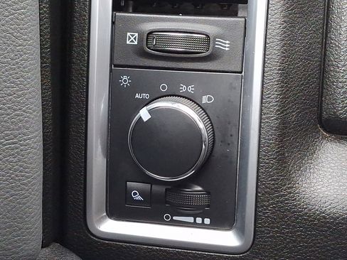Used 2024 RAM 1500 Classic SLT AWD/4WD image 25