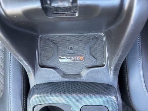 Used 2022 Chevrolet Colorado Z71 image 36