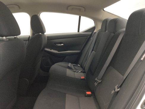 Used 2022 Nissan Sentra SV FWD image 18