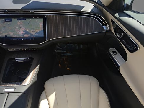 Used 2026 Mercedes-Benz E 350 Sedan image 17