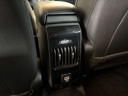 Used 2025 Jeep Compass Trailhawk AWD/4WD image 21