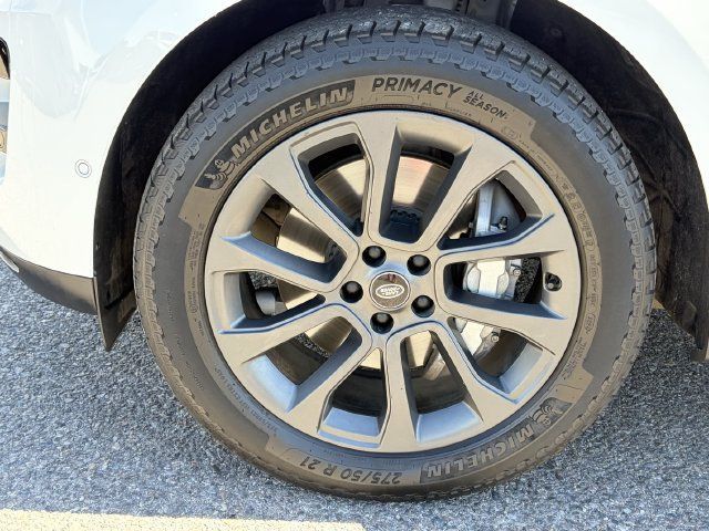 Used 2023 Land Rover Range Rover Sport SE AWD/4WD image 31