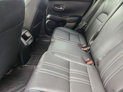 Certified 2024 Honda HR-V EX-L image 29