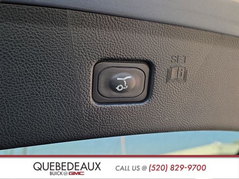 Used 2021 Ford Edge ST w/ Equipment Group 401A image 9