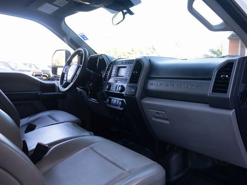 Used 2020 Ford F350 XL w/ Power Equipment Group image 20