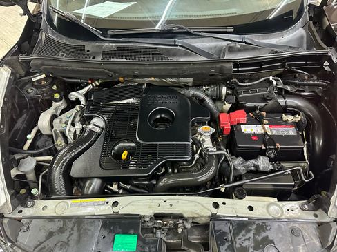 Used 2014 Nissan Juke S image 40