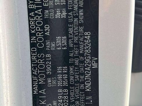 Used 2016 Kia Soul FWD image 19