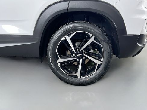 Used 2023 Chevrolet TrailBlazer RS w/ Convenience Package image 29