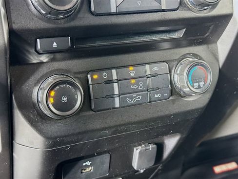 Used 2018 Ford F150 XLT w/ Trailer Tow Package image 15