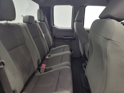 Used 2015 Ford F150 XL w/ Equipment Group 101A Mid AWD/4WD image 19