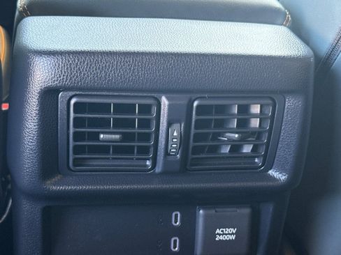 Certified 2025 Toyota 4Runner Trailhunter image 16