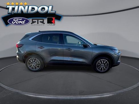 New 2026 Ford Escape SE FWD image 10