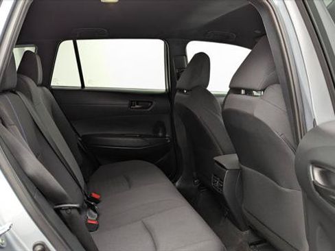 Used 2023 Toyota Corolla Cross AWD Hybrid image 17