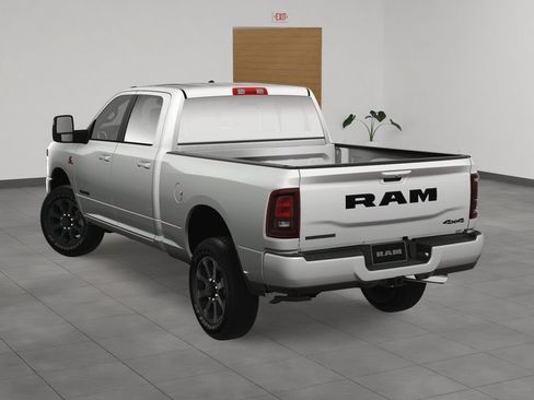 New 2025 RAM 2500 Big Horn image 4