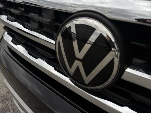 Used 2021 Volkswagen Atlas SE image 30