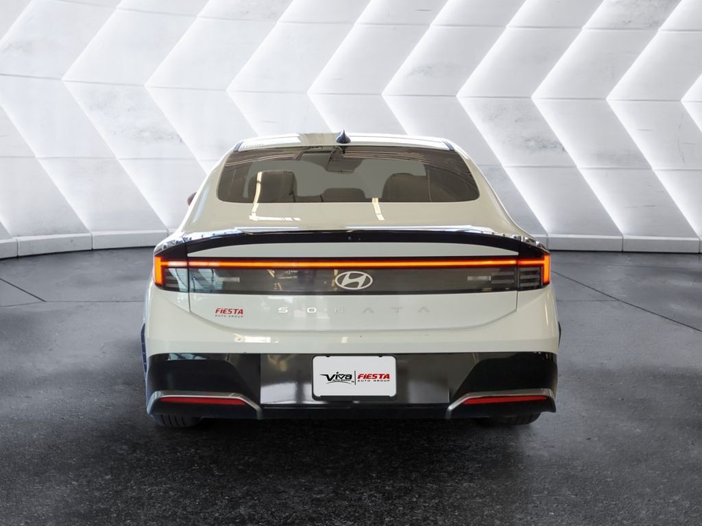 Used 2024 Hyundai Sonata SEL FWD image 5