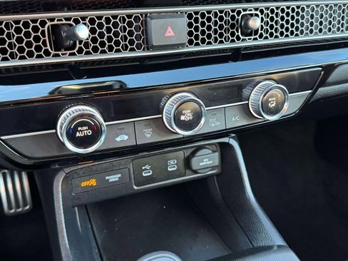 Used 2025 Honda Civic Sport image 28