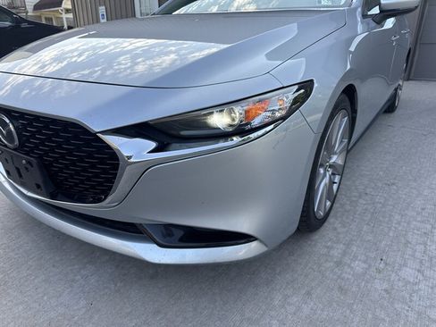 Used 2019 MAZDA MAZDA3 Sedan w/ Select Package FWD image 13