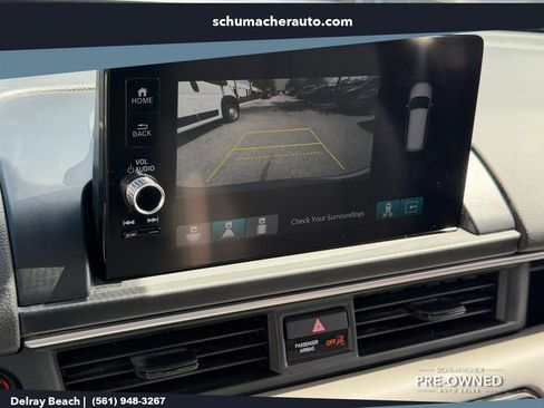 Used 2023 Honda Pilot Touring image 23