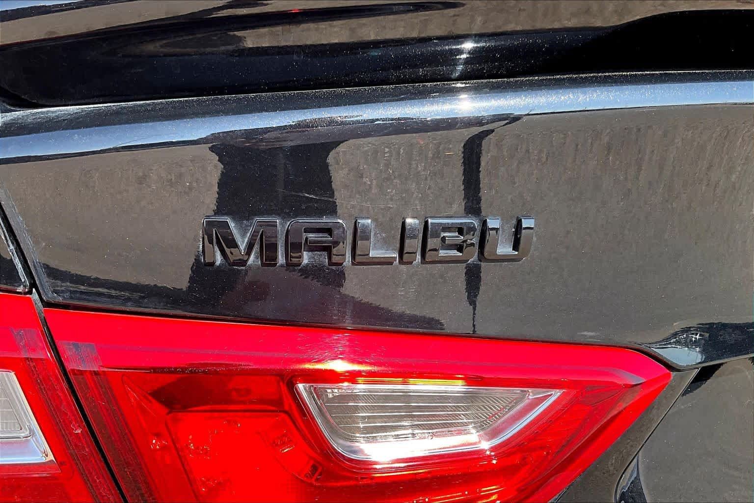 Used 2024 Chevrolet Malibu RS FWD image 32