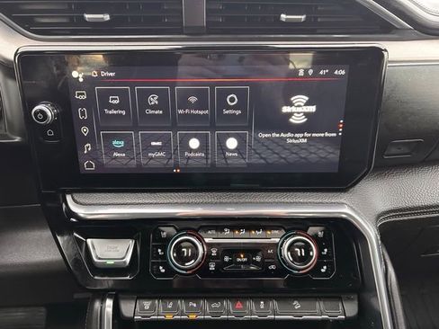 Used 2024 GMC Sierra 3500 Denali w/ Denali Reserve Package image 23