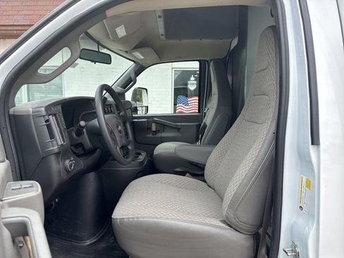 New 2025 Chevrolet Express 3500 w/ Power Convenience Package image 20