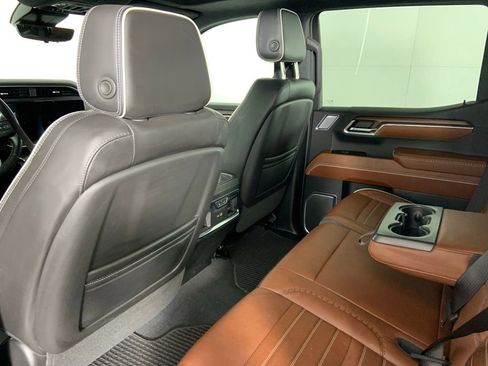 Used 2024 GMC Sierra 1500 Denali Ultimate image 21