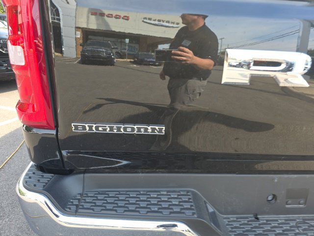Used 2025 RAM 1500 Big Horn AWD/4WD image 8