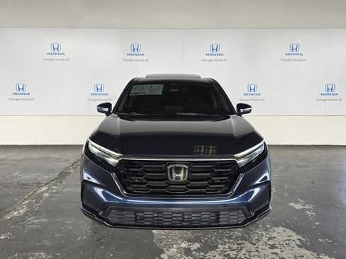 Used 2023 Honda CR-V EX image 2