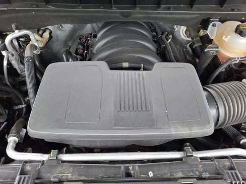 Used 2024 Chevrolet Suburban High Country w/ Premium Package AWD/4WD image 28