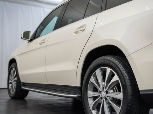 Used 2013 Mercedes-Benz GL 450 4MATIC image 34