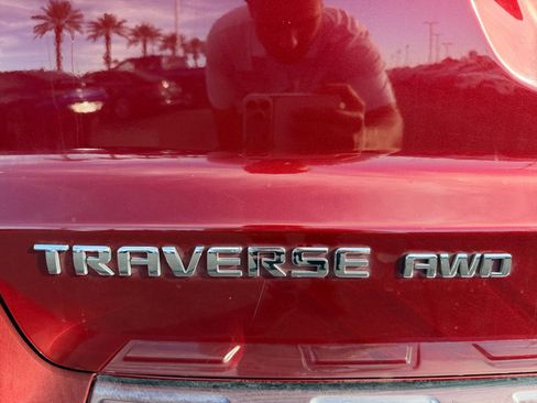 Used 2017 Chevrolet Traverse Premier image 24