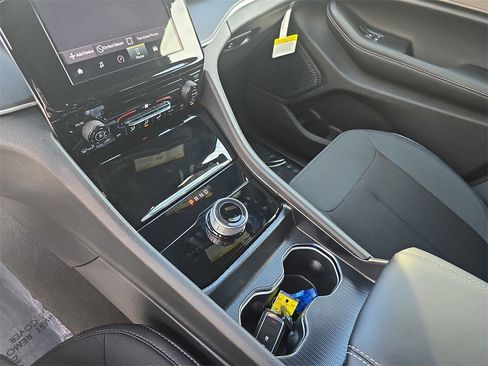 New 2025 Jeep Grand Cherokee Laredo image 25