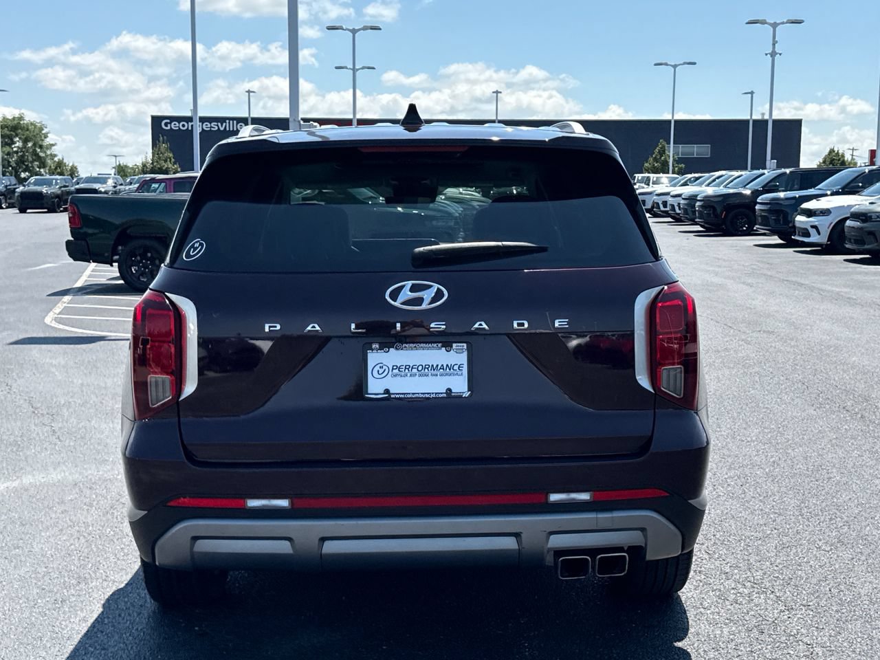 Used 2024 Hyundai Palisade SEL w/ Premium Package FWD image 4