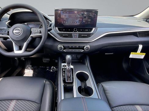 New 2026 Nissan Altima 2.5 SR FWD image 6