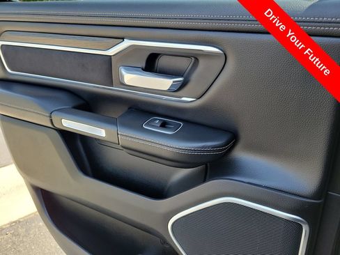 Used 2023 RAM 1500 Laramie AWD/4WD image 25
