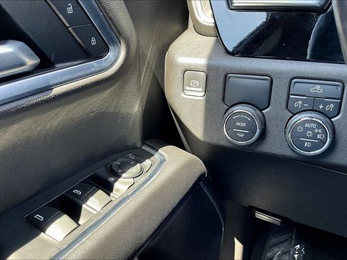 Used 2022 Chevrolet Silverado 1500 RST RWD image 14