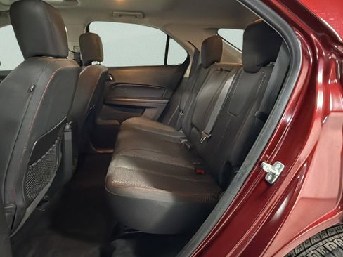 Used 2016 Chevrolet Equinox LT w/ Convenience Package image 28