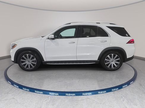 Used 2024 Mercedes-Benz GLE 450 4MATIC image 9