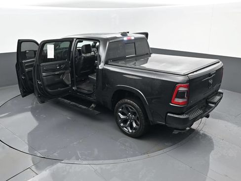 Used 2020 RAM 1500 Limited w/ Black Appearance Package AWD/4WD image 27
